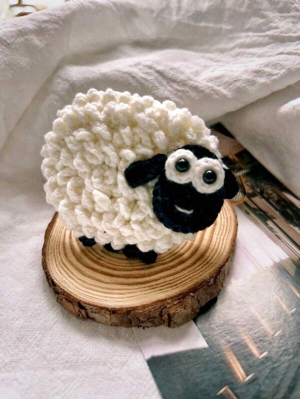 1pc Handmade Knitted Sheep Flat Hair Clip Hair Accessory