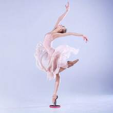 1件专业芭蕾旋转板，旋转平衡训练器，舞蹈体操和花样滑冰旋转盘，脚尖指向舞蹈板