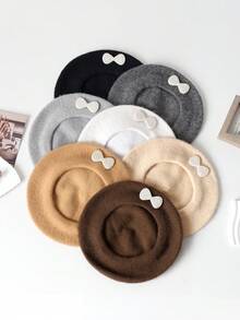 1顶女士休闲仿珍珠镂空心形羊毛贝雷帽，时尚百搭，适合日常佩戴，春/秋/冬季