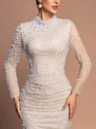 Hög hals, pärlhalsad, långärmad, sjöjungfruklänning i maximodell - Glittrig formell aftonklänning för bröllop, gala, röda mattan, nyår, jul | Bodysuit, golvlång paljettklänning med sidoslits | Elegant bal- och festklänning för kvinnor