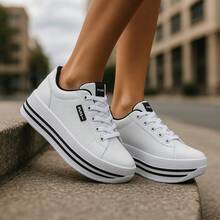 Tênis Feminino Casual Esportivo Leve e Estiloso para o Dia a Dia - Branco-Preto - Visão 6