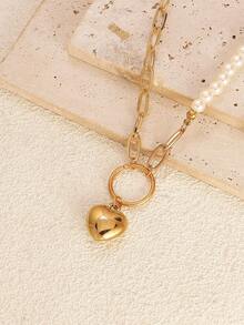 قلادة سلسلة قلادة قلب/وسام لؤلؤي، تصميم فريد أنيق مع تفاصيل لامعة، مثالية للمناسبات الرسمية أو غير الرسمية، مجوهرات رسمية | مجوهرات أنيقة | تفاصيل لامعة