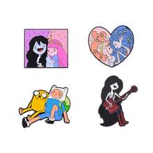 华纳兄弟 1/4 件套时尚卡通胸针套装 个性化情侣吉他女孩珐琅别针 背包服装首饰金属徽章配饰礼品