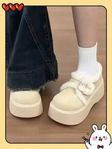 女士时尚百搭厚底乐福鞋/厚底羊皮/Mooton/白色踝靴 女士防水雪地靴 保暖冬季靴 圣诞派对毛绒靴 冬季/厚底乐福鞋 冬季鞋 护士鞋 毛茸茸又防滑/冬季鞋/厚底羊皮/女士冬季服装 - 米色 - 查看 4