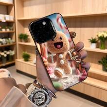 Cubierta de teléfono con diseño de hombre de jengibre navideño color marrón claro con detalles blancos y rojos para iPhone 14 Pro Max funda protectora con estampado de dulces navideños ideal para temporada festiva Aplicable a los teléfonos de la serie Apple y Galaxy - Blanco - Ver 4