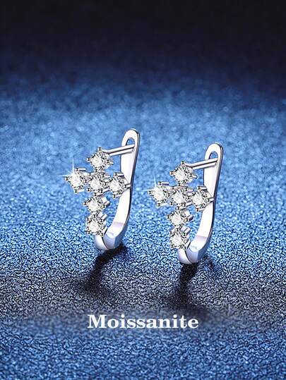 BLOVEMEE 2只装奢华925纯银0.7克拉莫桑石U形十字耳环，时尚百搭，适合女性日常佩戴、派对、节日、母亲节、结婚纪念日、生日等场合，是理想的珠宝礼物之选。