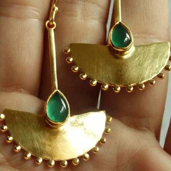 百搭女士吊坠耳环，创意扇形吊坠镶嵌水滴形合成宝石，时尚珠宝，适合派对和聚会的礼物