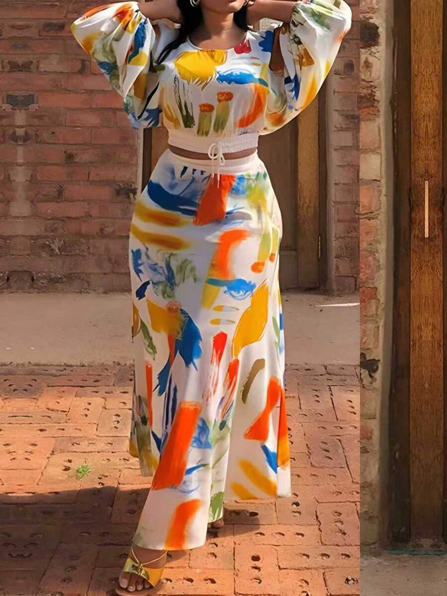 两件套加大码女式印花圆领灯笼袖露脐上衣和半裙套装,休闲宽松版型,适合外出、旅行、街头穿着,春、夏、秋季皆宜。全身不对称印花,尽显优雅沙滩度假风情。 - 彩色 - 查看 1