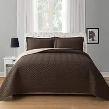 Elegant Comfort 3pcs Majestic Quilt Set Bedspreads, Ultra-Soft Comfortable Bedspread With 2 Pillow Shams Bedding, Machine Washable, Quilted Reversible Bedspread Coverlet Set, Full/Queen, King/California King And Twin/Twin XL Size Bed For All Seasons, Christmas Decorations Gifts, Cozy Winter Styles, Holiday Décor - 巧克力/奶油 - 查看 3