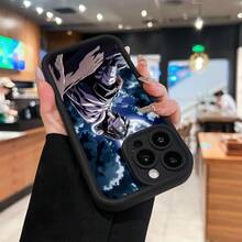 Funda gráfica Moonlit Warrior para teléfono, compatible con Samsung,  17,  16 Pro Max,  15 Pro Max,  13 y  12. Fabricada en TPU para una protección eficaz contra golpes y caídas. Ideal para fans del anime, amigos, cumpleaños, coleccionistas y regalos de Halloween. - Negro - Ver 6