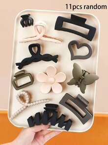 11件套简约优雅发夹套装，包含几何、花卉、爱心等多种设计——适合女性和女孩，满足日常、工作、约会等各种造型需求，也可作为鲜花、礼物、美发套装、发饰和头饰。
