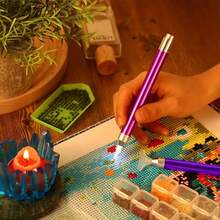 LED beleuchteter Diamant-Malstift mit Lupe, Diamant-Malzubehör