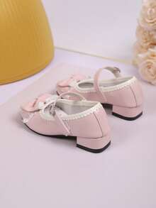 1双儿童高跟皮鞋，适合春秋季穿着，女童新款软底时尚百搭低帮蝴蝶结鞋，女童学校演出鞋，公主鞋