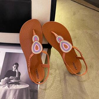 Damsandaler i romersk stil, nya sommarmode platta sandaler, lämpliga för strand, resort, semester