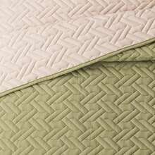Elegant Comfort 3pcs Majestic Quilt Set Bedspreads, Ultra-Soft Comfortable Bedspread With 2 Pillow Shams Bedding, Machine Washable, Quilted Reversible Bedspread Coverlet Set, Full/Queen, King/California King And Twin/Twin XL Size Bed For All Seasons, Christmas Decorations Gifts, Cozy Winter Styles, Holiday Décor - 鼠尾草/奶油色 - 查看 7