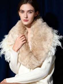 1pc Women's Fashion Faux Fur Neck Warmer (With Feather Decor), Beige Elegant Ladies Winter Scarf, Luxury Warm Neck Accessory Suitable For Parties