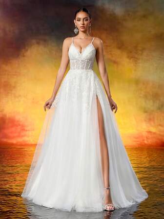 Elegant Embroidered Spaghetti Strap Wedding Dress, Beaded Mesh Gorgeous Bridal Gown