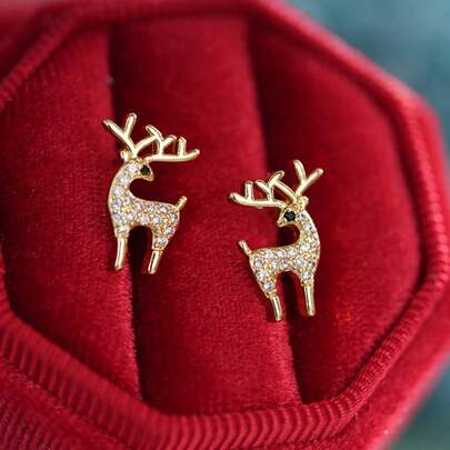 1 Pair Christmas Reindeer Women's Fashion Jewelry Earrings, Minimalist Ins Chic Design Earrings Jewelry, Suitable For Daily Life/Party Wear, Jewelry Accessories, Gift