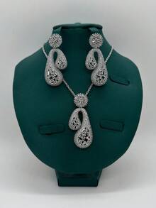 Luxury Gold Color Earrings & Necklace Set, White Zirconia Bridal Jewelry Set, Suitable For Wedding Dress, Party, Evening Wear, High-End Necklace & Earrings Set - Silver - View 6