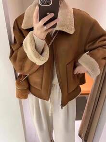 Un abrigo de piel de cordero Mujeres Otoño e Invierno engrosada solapa Ropa de moto Chaqueta Tops Versátil abrigo de piel de cordero con forro de borreguillo para mujer Otoño/Invierno Novedad Chaqueta motera con cuello grueso Abrigo cálido de borreguillo con forro polar Otoño/Invierno Estilo británico Lujoso Versátil A la moda Top con cuello de borreguillo - Caqui - Ver 4