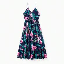 Family Matching Floral Panel Tee And Flower Pattern Ruffle Hem Strap Dress Sets - Màu xanh hải quân - Xem 2