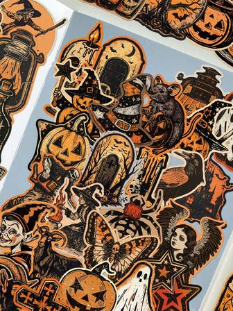 50 piezas de calcomanías de vinilo con temática vintage de Halloween, impermeables y reutilizables, con ilustraciones de dibujos animados para botellas de agua, monopatines, portátiles, teléfonos, suministros para diarios, decoraciones de fiesta - diseños variados