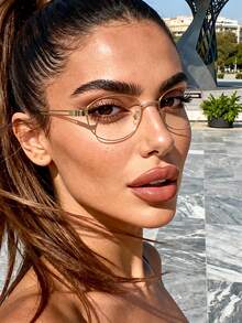 1 Pair Oval Half-Frame Retro Metal Fashion Eyeglasses For Women And Men, Suitable For Office, Reading, Halloween, Clear Lens Accessories, High Definition Eyewear Accessories