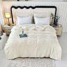 1pc Thick, Oversized Tufted Faux Rabbit Fur Fleece Blanket, Cream White Color, Soft & Plush, Anti-Static, Dual-Sided Warmth, Versatile For Indoor & Outdoor Use - Office Nap, Sofa, Travel, Air Conditioning, All-Season - White - View 4