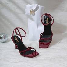 RIBONGZ Women's Heeled Sandals Square Open Toe Kitten Strappy Heels With Ankle Strap Elegant Summer Wedding Party Evening Prom Daily Wear Lace Up Dress ShoesChristmas - 酒紅色 - 查看 10