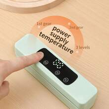 二合一便携式手持电动真空封口机，适用于干湿食品的储存和真空密封，实现食品长期保鲜，设计紧凑易用，方便携带，适用于餐厅、厨房、健身器材保鲜。