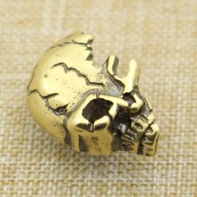 1 pieza de hebilla de tela con fragmento de cráneo roto en accesorios de joyería de latón, decoración de joyería, hebilla de cuatro botones, hebilla cubana, botón de latón roto, hebilla de fortuna afilada y sombreada, accesorios de joyería, decoración, adorno, hebilla cubana de cuatro botones/233