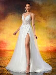Women Long Wedding Dress Elegant Beaded Embroidery Backless Bridal Dress Beach White V-Neck Mesh Wedding Gown - White - View 5
