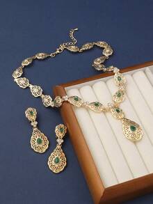 1 Set Hollow Palace Style Metal Rhinestone Inlaid Pendant Necklace With Matching Earrings, Bridal Wedding Party Daily Holiday Jewelry Set For Women