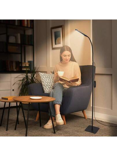 Yogle Flexible 1.4 Meter LED Vloer Lamp Dual Setting Eye Friendly Reading Lamp, Powered By USB, Adjustable Brightness, Living Room Bedroom, Stylish Zwart Bedroom view 2