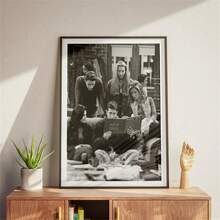 1 Pc Vintage Friends Movie Poster Retro, Wall Art 1994 Series Movie Friends Home Decor, Print Art For Fans, Room Decor, Fashion Poster, Wall Decor, Modern Minimalist Style Posters, Living Room And Room Decoration, Bathroom Decoration, Ideal Gift, No Frame - Multicolor - View 1