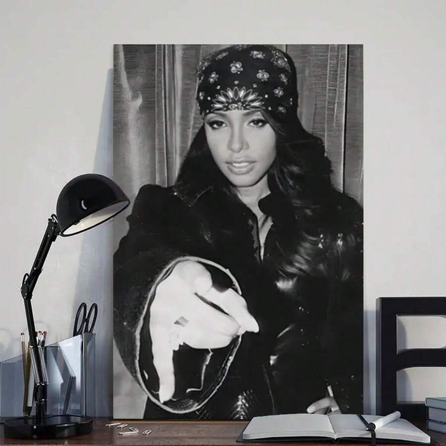 Framed 1pc Vintage 90s R&B Rap Canvas Poster -  Hip-Hop Music Art With Retro Style, High-Quality Wooden  Wall Decor For Bedroom, Living Room, Or Dorm, Perfect Gift For Music Lovers For Home  Office  Durable Seasonal Decoration For Christmas  New Year's  Year Round Use  Ideal Gift For Holiday - 框架 - 查看 1