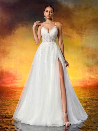 Elegant Embroidered Spaghetti Strap Wedding Dress, Beaded Mesh Gorgeous Bridal Gown