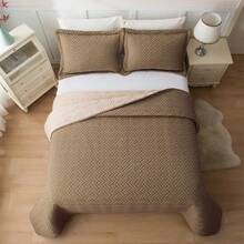 Elegant Comfort 3pcs Majestic Quilt Set Bedspreads, Ultra-Soft Comfortable Bedspread With 2 Pillow Shams Bedding, Machine Washable, Quilted Reversible Bedspread Coverlet Set, Full/Queen, King/California King And Twin/Twin XL Size Bed For All Seasons, Christmas Decorations Gifts, Cozy Winter Styles, Holiday Décor - 灰褐色/奶油色 - 查看 5