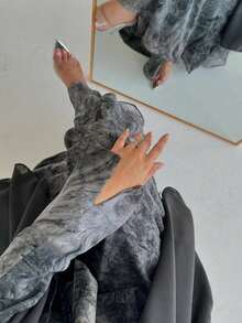 1pc Fashionable Minimalist Printed Split Sleeve Tie Cuff Solid Color Middle Eastern Women Robe, Elegant Cardigan Abaya Suitable For Daily Wear & Festivals (Headscarf Not Included) - Grey - View 5