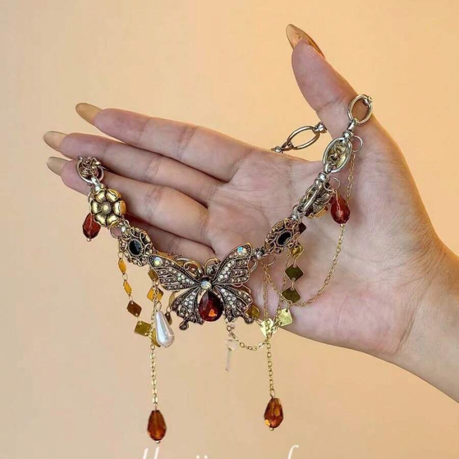 1PC Heavy Craft Butterfly Tassel Necklace Autumn Winter Vintage Melad Style Collarbone Chain Fashionable High-End Women's Exquisite Necklace - 10-2644 Vòng cổ tua rua hình bướm - Xem 1