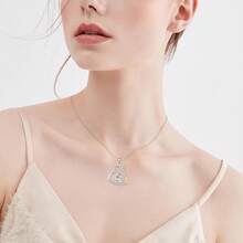 Collar con forma de corazón de plata de ley 925, zorro/koala/jirafa/vaca de las tierras altas/conejillo de indias/hadas/cardo escocés/margaritas/gatos/patos/león, collar con colgante de animales de - N-León - Ver 1