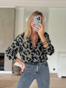 Women's Elegant Slimming Casual Leopard Print Long Sleeve Shirt With Turndown Collar, Versatile For Commuting And Outings, Spring/Summer Vacation - Army Green - View 1