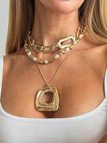 3pcs Stylish Hollow Square Pendant Necklace Set For Women, Asymmetrical Multi-Layer CCB Asymmetric Pearl Necklace, Suitable For Women To Wear In Winter, Christmas, Valentine's Day, Thanksgiving, And Daily Gatherings, A Great Gift For Women - Gold - View 2