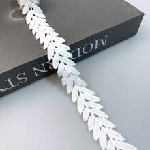 2/5码精美镂空水溶性涤纶蕾丝，适合缝制蕾丝花边，复古蕾丝，宽度0.9/1.6英寸，扇形镂空花卉图案，适合DIY装饰配件、家居窗帘、裙子、手工艺品、服装装饰、圣诞装饰和派对礼服DIY - 彩色 - 查看 5