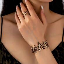 2pcs European & American Exaggerated Leopard Print Asymmetrical Geometric Open Bangle & Ring Set - Multicolor - View 1