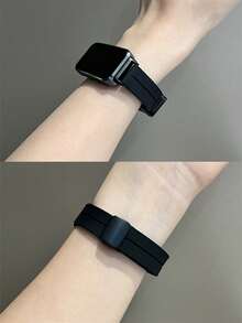 1pc Silicone Magnetic Strap, Compatible With Huawei Band 7/8/9/10/NFC Smartwatch - Black - View 5