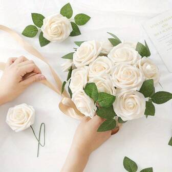 30朵仿真玫瑰花 | 30朵玫瑰，2片叶子，逼真带茎仿真玫瑰，触感如真花般的泡沫玫瑰，适用于婚礼花束、新娘礼物、情人节、母亲节、万圣节、圣诞节等派对餐桌装饰