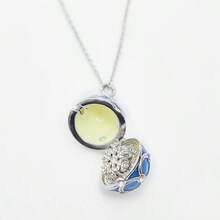 1pc Fashionable & Delicate Enamel Openable Snowflake Heart Easter Egg Pendant Necklace, Suitable For Women's Sweet & Elegant Party Jewelry, Unique Bag/Keychain Pendant, Christmas & Easter Gift - Openable Easter Egg Pendant Necklace - View 9