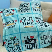 Teacher Appreciation Gifts , Best Teachers Day Gifts From Student, End Of Year Teachers Gift Idea, Teacher Gifts For Graduation Birthday Back To School Blanket,Super Soft Flannel Printed  Blanket,As Birthday Gifts, Family, Wedding, Souvenir Blankets, Polyester Blankets Suitable For All Seasons, Washable, Machine Washable, Lightweight, Breathable, Comfortable, Warm, Unique, 280gsm For Him, Her Personalized Ideal Gifts For Her, Him,  Perfect Nap, Camping, Travel, Home, Daily Life, Office Decoration, Birthday, Anniversary, Valentine's Day, Thanksgiving, Christmas, Halloween, Mother's Day, Father's Day, Wedding, New Year Gifts ,Sofa,Bed,Car,Bedroom,Living Room,Office,  Outdoor Camping, Beach,Wall Decoration - 多色12 - 查看 4