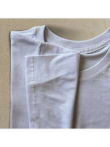 Lavender Field T-Shirt | Artistic Print With Flowers And Countryside Scent - 白色 - 查看 4